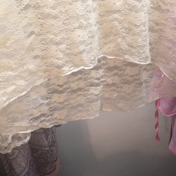 Tank top - Picture 2 of 3